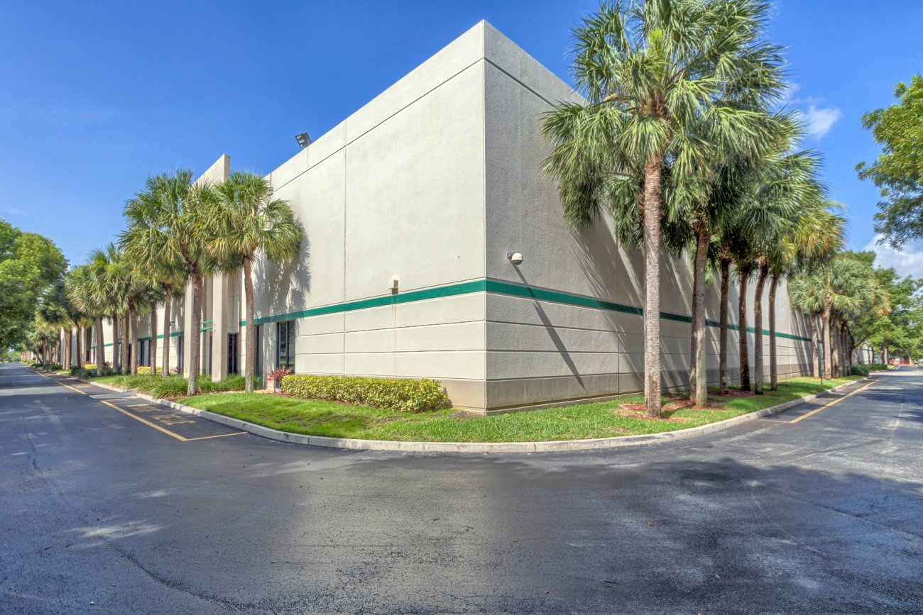 Cushman & Wakefield Represents Prologis in ±96,000-SF Lease with Fairn & Swanson, Inc.