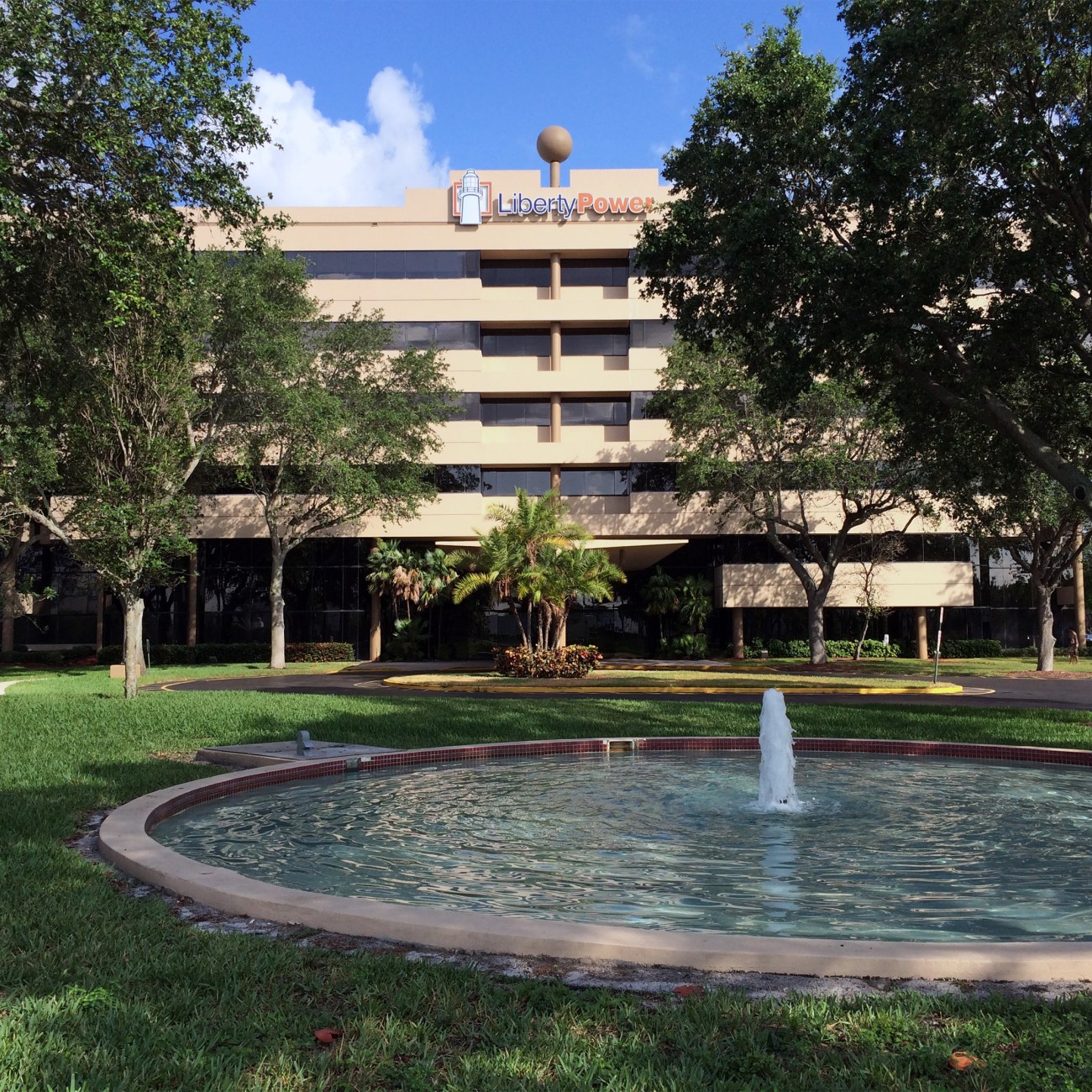 Cushman & Wakefield Represents ICM Realty Group in ±50,000 SF of Leases at Cypress Executive Center
