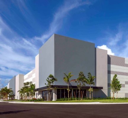 Cypress Pointe Distribution Center